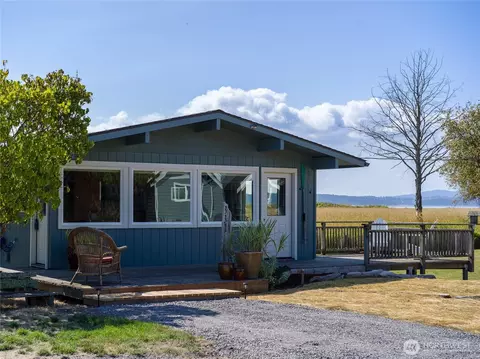 331 Nelson Ln, Lopez Island, WA 98261