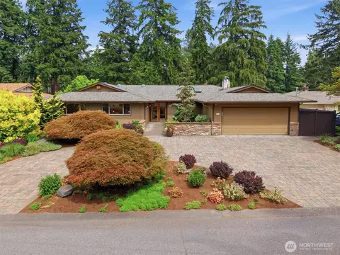 216 131st Ave NE, Bellevue, WA 98005