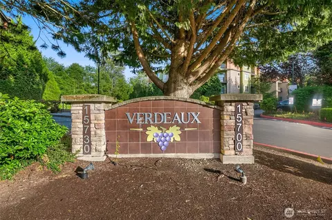 View/Area - 15730 116th Ave NE #405, Bothell, WA 98011 photo 1 of 1