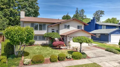 3208 SE 19th Ct, Renton, WA 98058