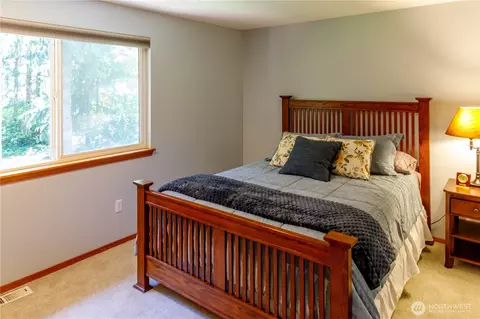 Bedroom - 9634 Regency Loop SE, Olympia, WA 98513 photo 3 of 4