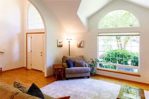 Entry Way - 9634 Regency Loop SE, Olympia, WA 98513 photo 4 of 5