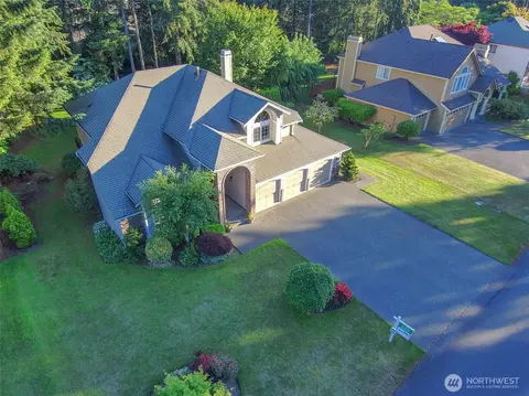 View/Area - 9634 Regency Loop SE, Olympia, WA 98513 photo 2 of 2