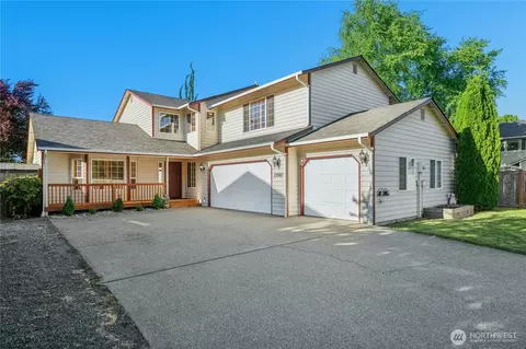 Exterior - 15507 Cedar Pl SE, Monroe, WA 98272 photo 5 of 7