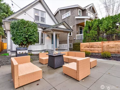 1626 39th Ave E, Seattle, WA 98112