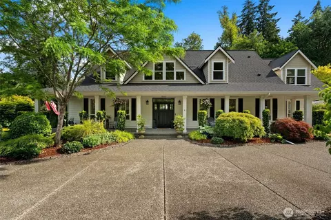 10114 Crescent Valley Dr, Gig Harbor, WA 98332