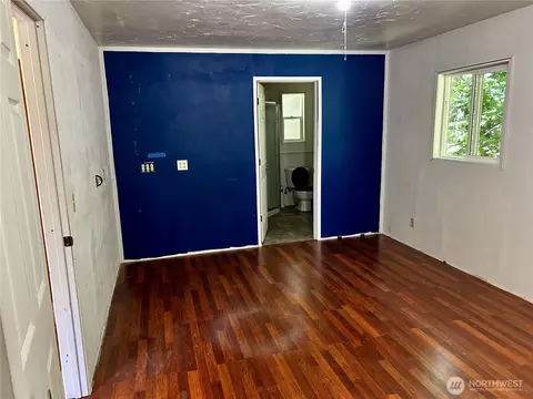 Bedroom - 1191 Towne Rd, Sequim, WA 98382 photo 7 of 7