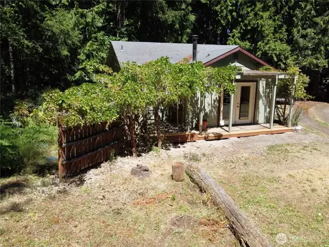 Exterior - 1191 Towne Rd, Sequim, WA 98382 photo 5 of 8
