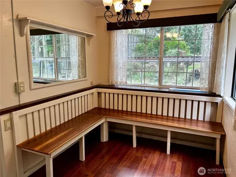 Dining - 1191 Towne Rd, Sequim, WA 98382 photo 1 of 1