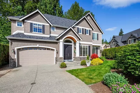 13563 NE 203rd St, Woodinville, WA 98072
