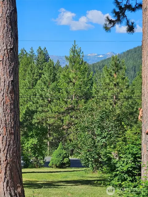 21603 Camp 12 Rd, Leavenworth, WA 98826