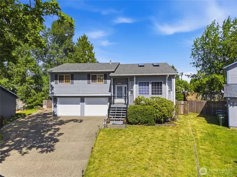 5549 Wallaby Ct SE, Lacey, WA 98503