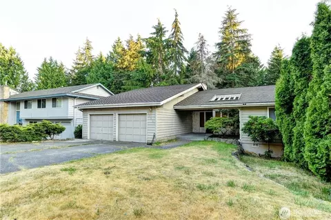 17037 154th Pl SE, Renton, WA 98058