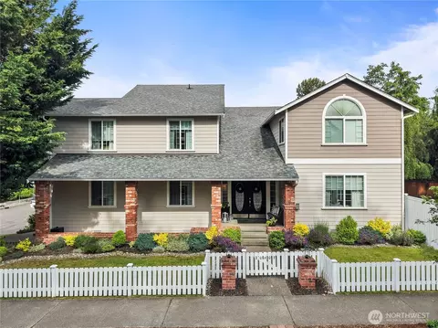 20407 SE 261st Pl, Covington, WA 98042