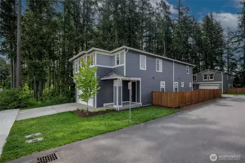 17513 SE 254th St, Covington, WA 98042