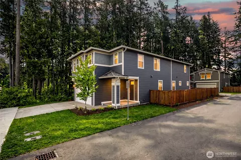 17513 SE 254th St, Covington, WA 98042