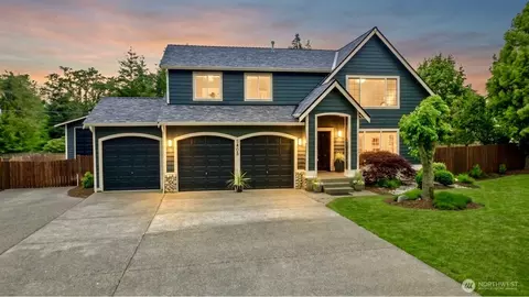 5405 Braywood Ln SE, Olympia, WA 98513