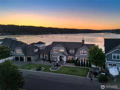 7178 NE William Rogers Rd, Indianola, WA 98342