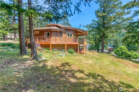 1325 Rosario Rd, Eastsound, WA 98245