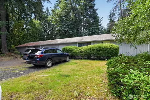 2607 44th Ave NW #A & B, Olympia, WA 98502