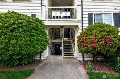 12404 E Gibson Rd #H301, Everett, WA 98204