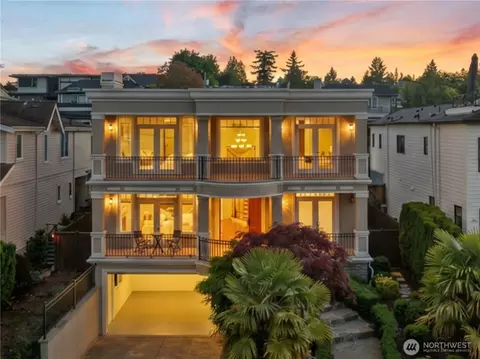 142 7th Ave, Kirkland, WA 98033