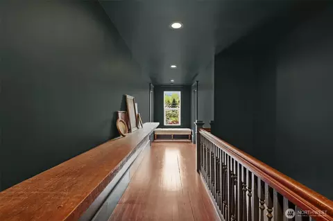 Entry Way - 307 Maple St, Hamilton, WA 98255 photo 5 of 5