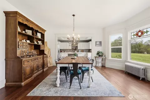 Dining - 307 Maple St, Hamilton, WA 98255 photo 2 of 2