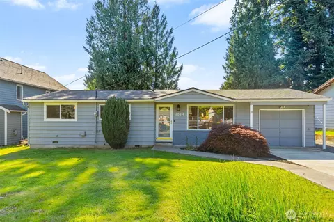 20414 20th Pl W, Lynnwood, WA 98036