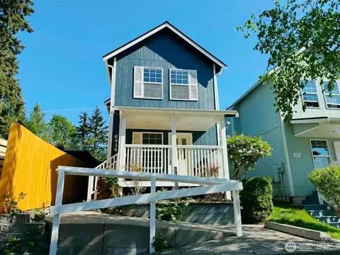 6414 NE Fern St, Suquamish, WA 98392