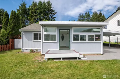 2217 E 64th St, Tacoma, WA 98404