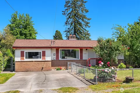 16022 11th Ave SW, Burien, WA 98166