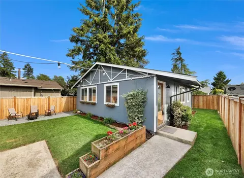 9020 13th St NE, Lake Stevens, WA 98258