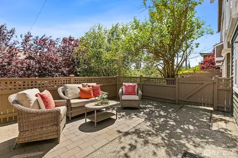 3607 22nd Unit A Ave W #A, Seattle, WA 98199