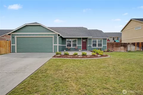 526 N Kentucky Dr, Moses Lake, WA 98837