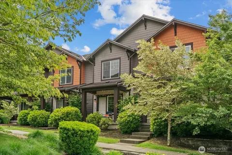 15652 NE 103rd Ct #103, Redmond, WA 98052