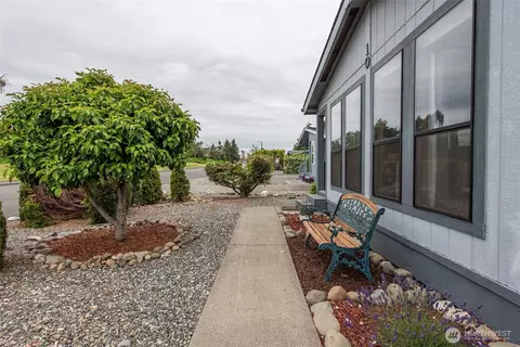 325 N 5th Ave #10, Sequim, WA 98382 photo 4