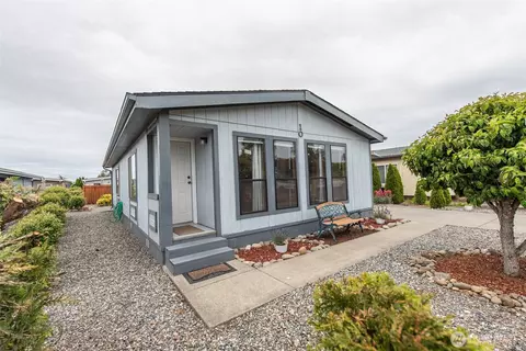 325 N 5th Ave #10, Sequim, WA 98382 photo 3