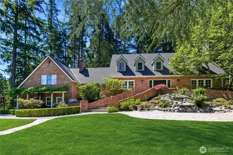 13555 NE 54th Pl, Bellevue, WA 98005