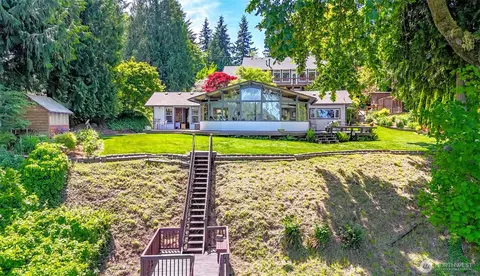7902 Kelly Beach Rd, Olympia, WA 98513