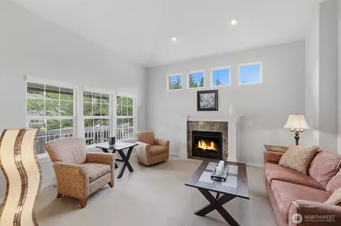Living - 17747 89th Ct NE, Bothell, WA 98011 photo 1 of 2