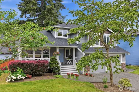 Exterior - 17747 89th Ct NE, Bothell, WA 98011 photo 2 of 6