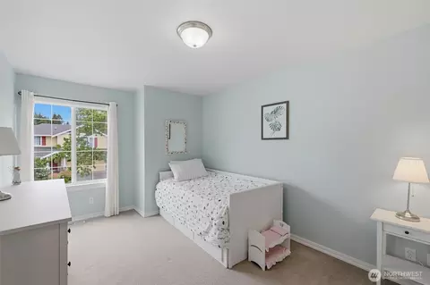 Bedroom - 17747 89th Ct NE, Bothell, WA 98011 photo 2 of 3