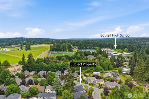 View/Area - 17747 89th Ct NE, Bothell, WA 98011 photo 1 of 4