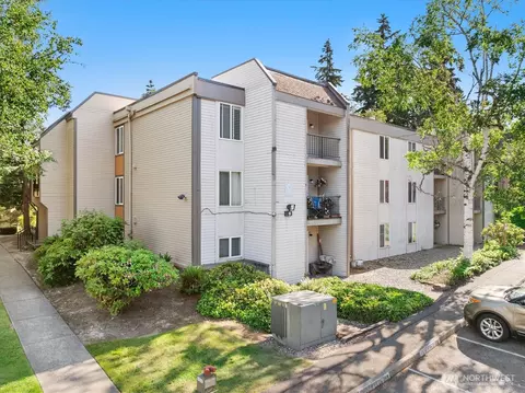 14645 NE 34th St #C24, Bellevue, WA 98007