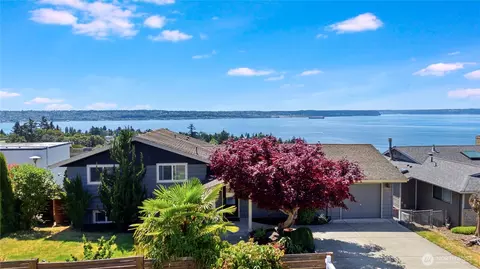 5530 Frances Ave NE, Tacoma, WA 98422