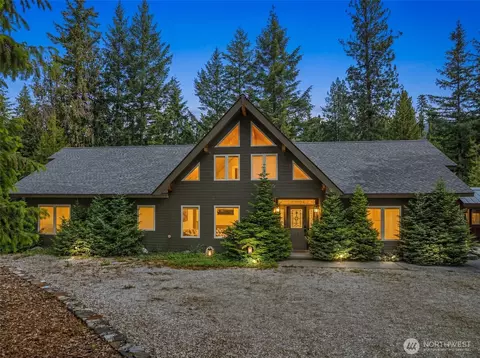 2220 Riffle Dr, Leavenworth, WA 98826