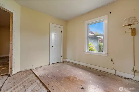 Bedroom - 42410 264th Ave SE, Enumclaw, WA 98022 photo 1 of 8