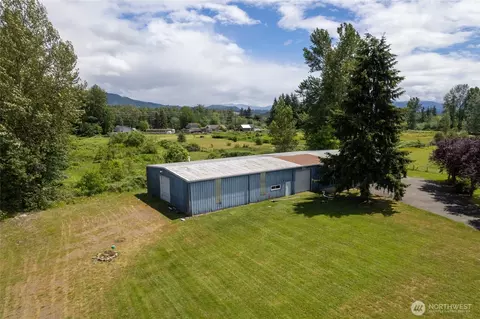Exterior - 42410 264th Ave SE, Enumclaw, WA 98022 photo 4 of 4