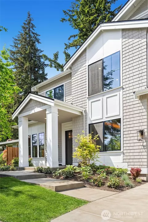Exterior - 2425 153rd Ave SE, Bellevue, WA 98007 photo 2 of 6